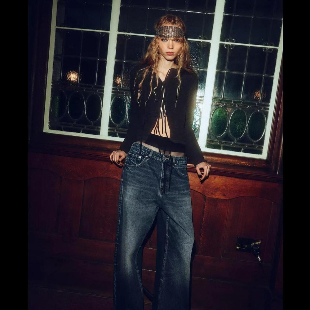 blouses - Picture 7 of 8